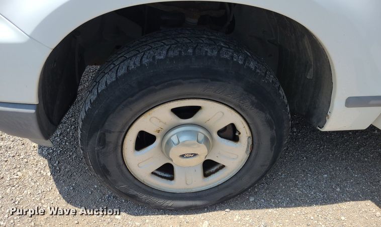 image for item DK1935 2006 Ford Explorer  SUV