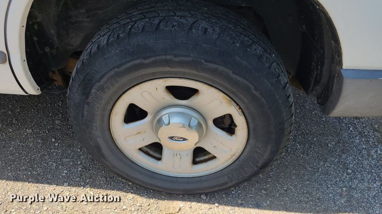 image for item DK1935 2006 Ford Explorer  SUV