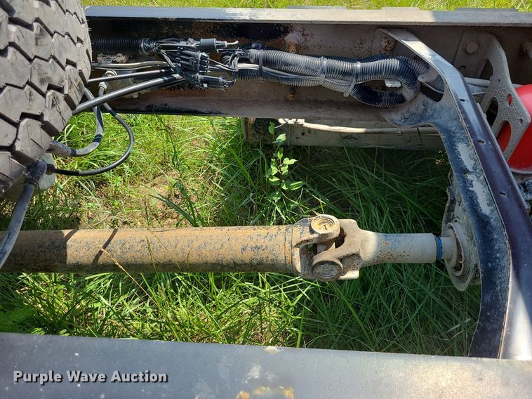 image for item DK1937 2011 International DuraStar 4300  truck cab and chassis