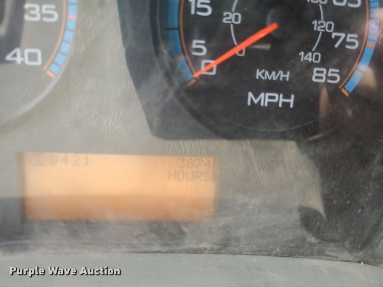 image for item DK1937 2011 International DuraStar 4300  truck cab and chassis