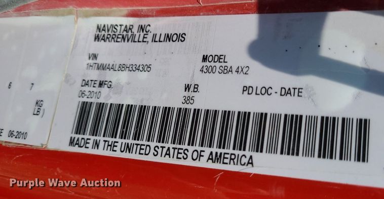 image for item DK1937 2011 International DuraStar 4300  truck cab and chassis