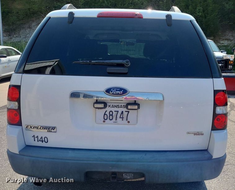 image for item DK1938 2007 Ford Explorer XLT  SUV