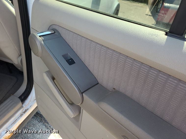 image for item DK1938 2007 Ford Explorer XLT  SUV