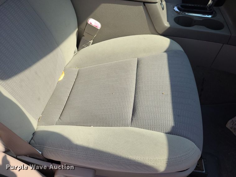 image for item DK1938 2007 Ford Explorer XLT  SUV