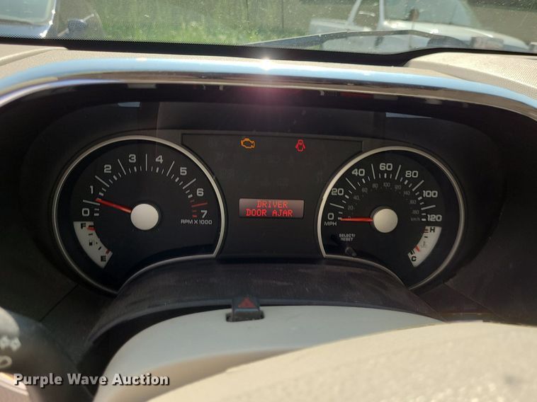 image for item DK1938 2007 Ford Explorer XLT  SUV