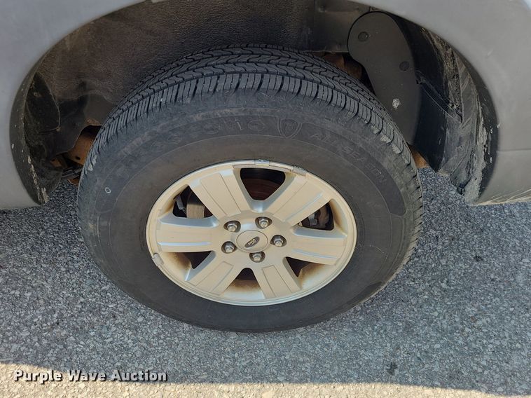 image for item DK1938 2007 Ford Explorer XLT  SUV