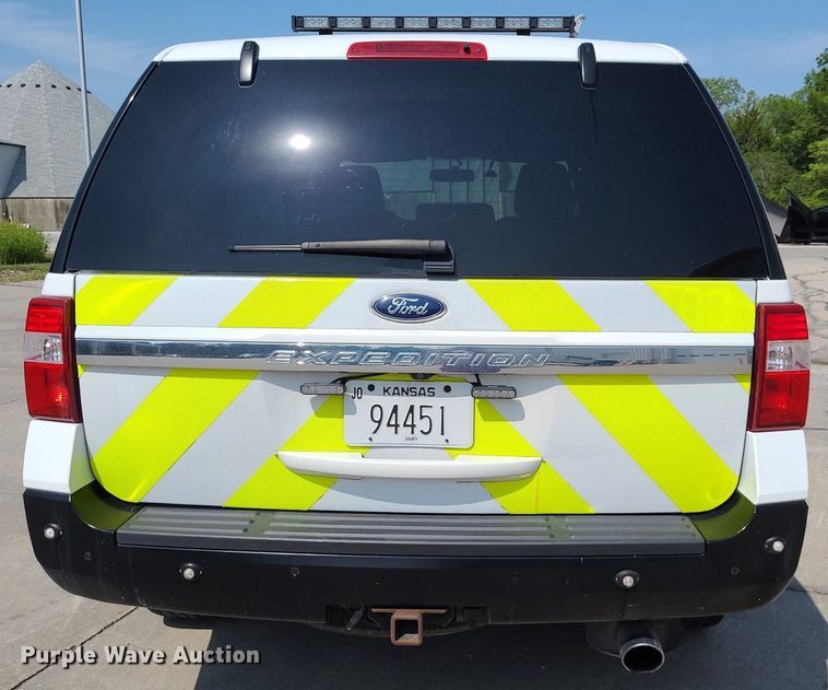 image for item DK1939 2016 Ford Expedition  SUV