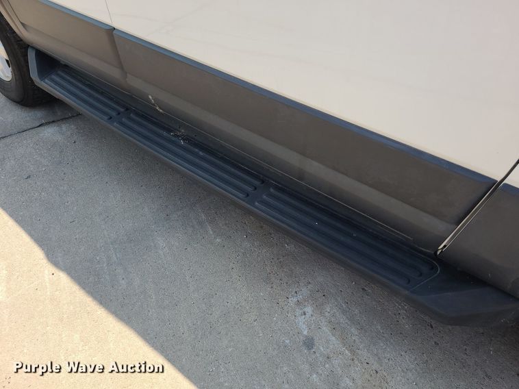 image for item DK1939 2016 Ford Expedition  SUV