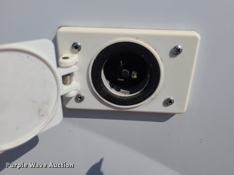 image for item DK1939 2016 Ford Expedition  SUV