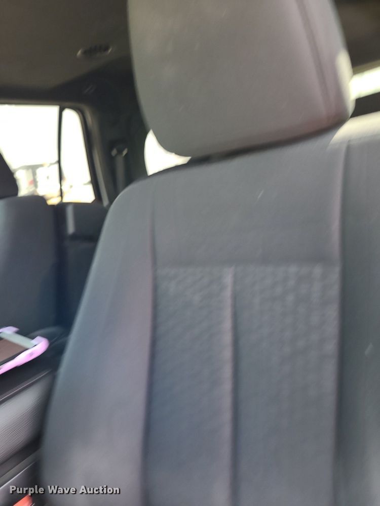 image for item DK1939 2016 Ford Expedition  SUV