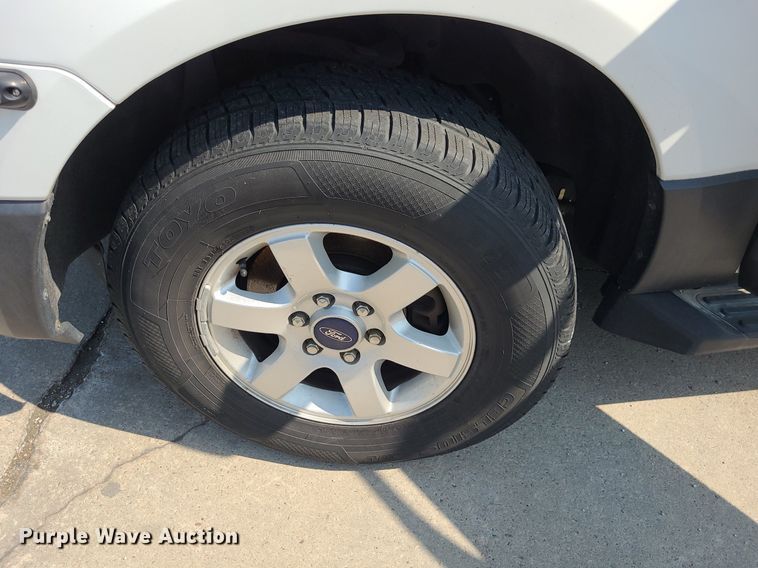 image for item DK1939 2016 Ford Expedition  SUV