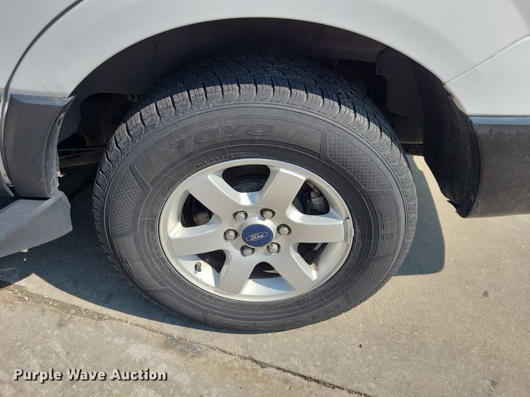 image for item DK1939 2016 Ford Expedition  SUV