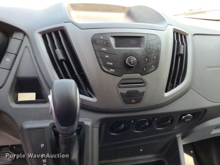 image for item DK1940 2015 Ford Transit 350  van