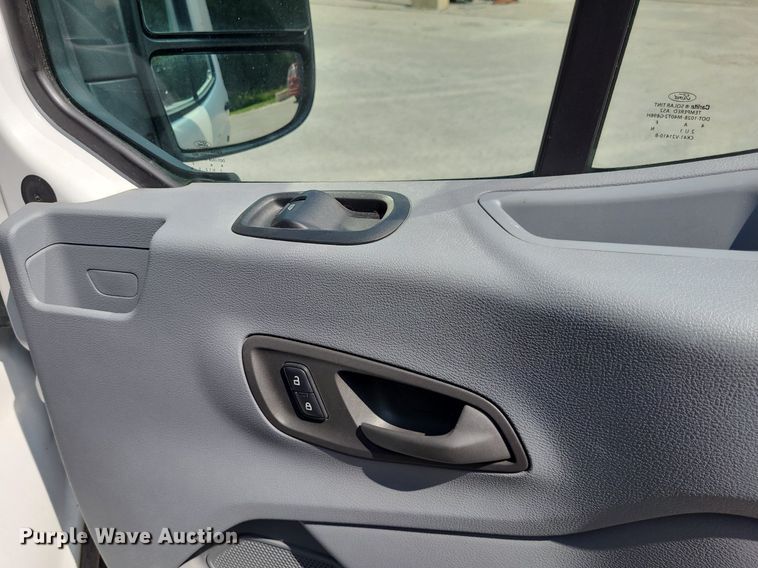 image for item DK1940 2015 Ford Transit 350  van