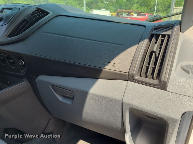 image for item DK1940 2015 Ford Transit 350  van