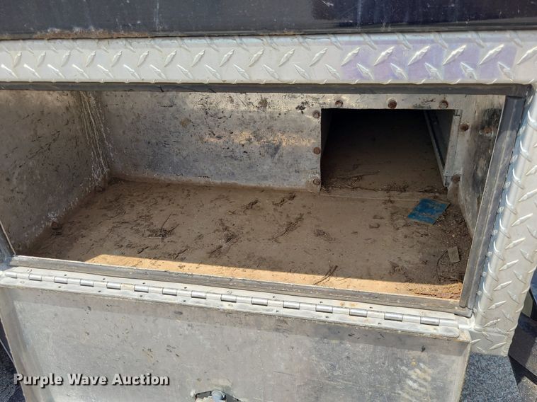 image for item DK1941 2005 International 4300  sewer jetter truck