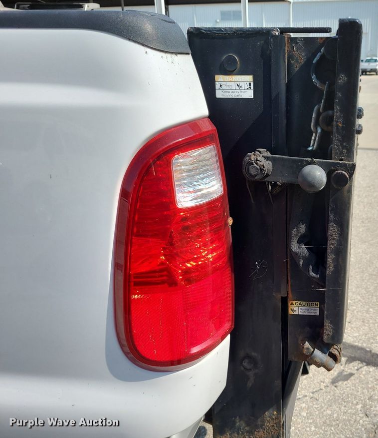 image for item DK1942 2008 Ford F250 Super Duty XL  pickup truck