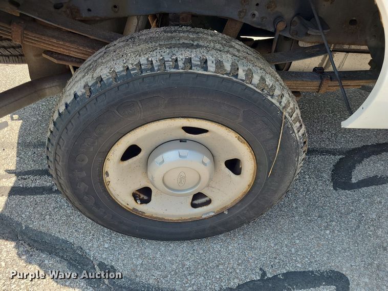 image for item DK1942 2008 Ford F250 Super Duty XL  pickup truck