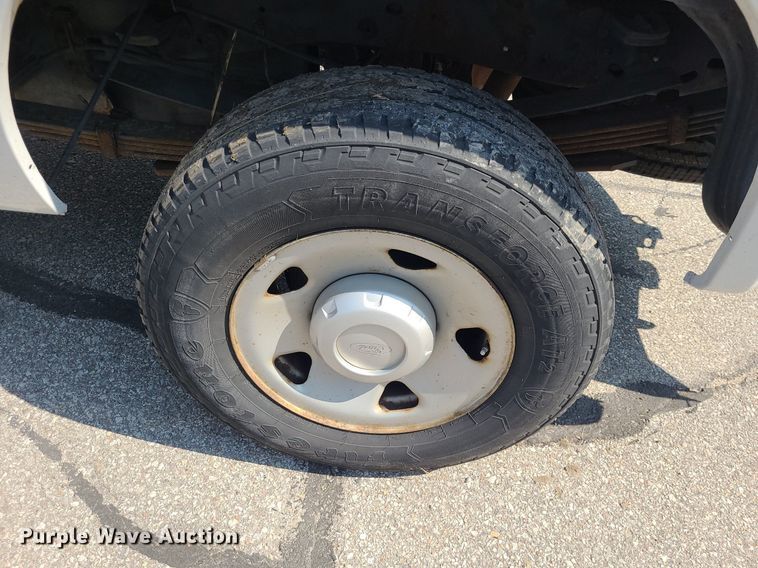 image for item DK1942 2008 Ford F250 Super Duty XL  pickup truck