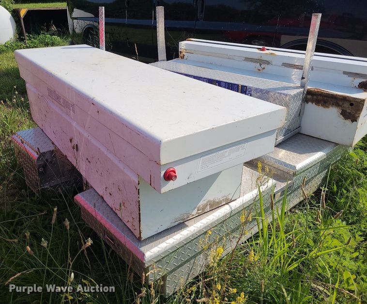 image for item DK1943 (7) toolboxes