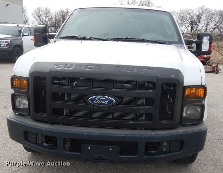 image for item DK7670 2009 Ford F250 Super Duty XL  SuperCab pickup truck