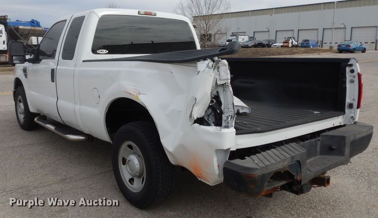 image for item DK7670 2009 Ford F250 Super Duty XL  SuperCab pickup truck