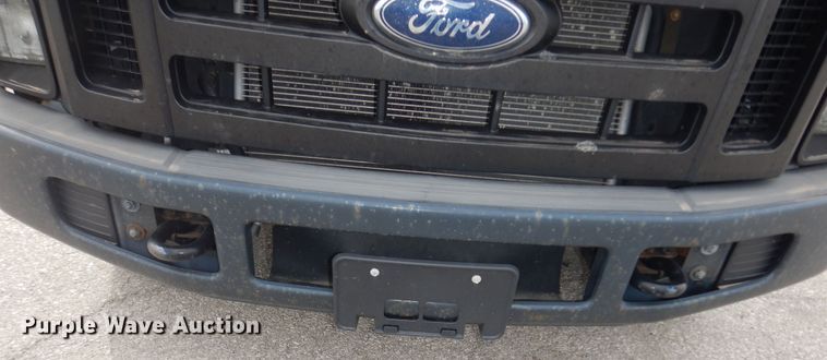 image for item DK7670 2009 Ford F250 Super Duty XL  SuperCab pickup truck