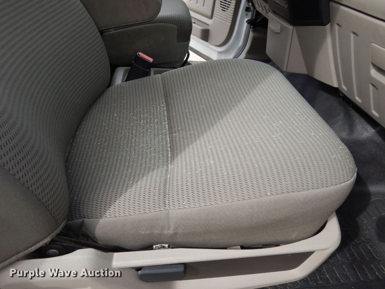 image for item DK7670 2009 Ford F250 Super Duty XL  SuperCab pickup truck