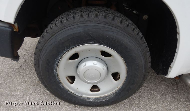 image for item DK7670 2009 Ford F250 Super Duty XL  SuperCab pickup truck