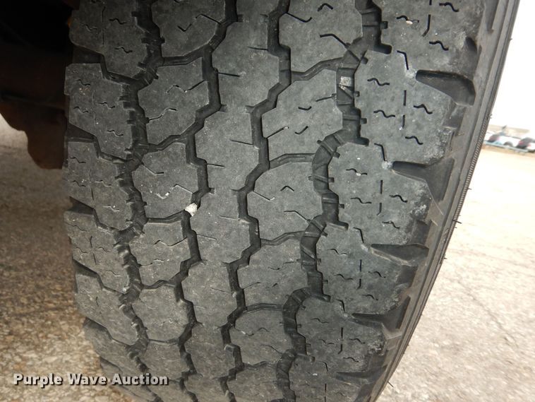 image for item DK7670 2009 Ford F250 Super Duty XL  SuperCab pickup truck