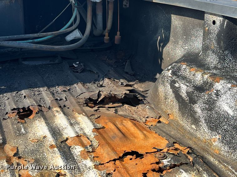 image for item DM4961 2011 Ford F350 Super Duty XL  pickup truck