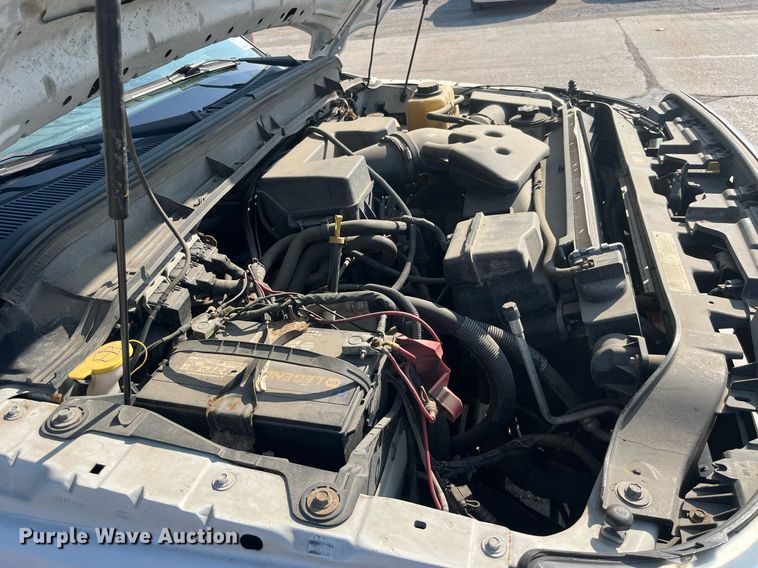 image for item DM4961 2011 Ford F350 Super Duty XL  pickup truck