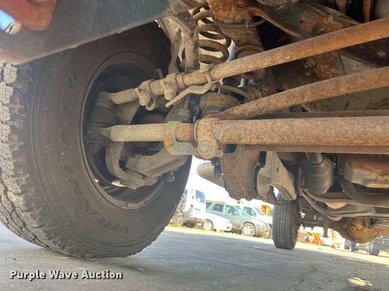 image for item DM4961 2011 Ford F350 Super Duty XL  pickup truck