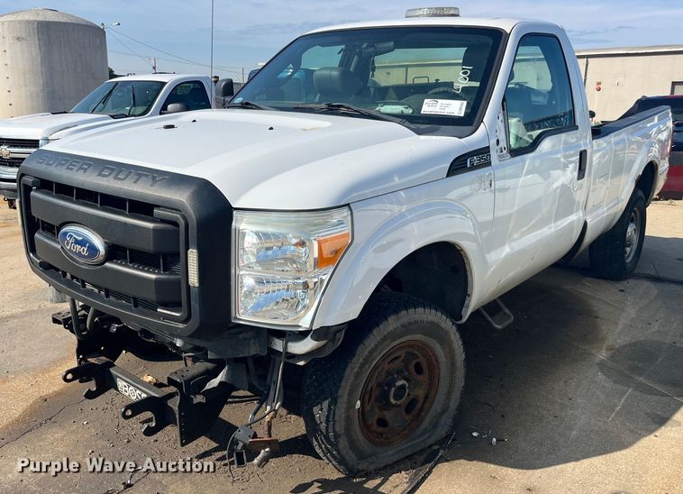 image for item DM4962 2011 Ford  F350 Super Duty  pickup truck