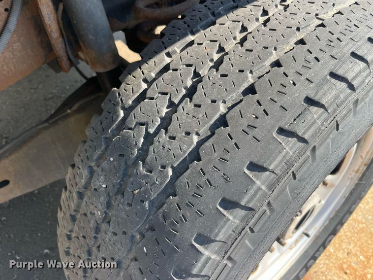 image for item DM4962 2011 Ford  F350 Super Duty  pickup truck