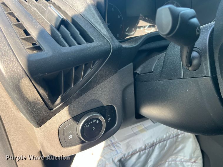 image for item DM4963 2021 Ford Transit Connect  van