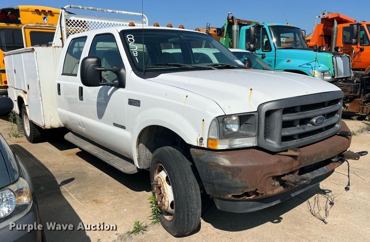 image for item DM4965 2002 Ford F450 Super Duty XL  Crew Cab utility / service truck