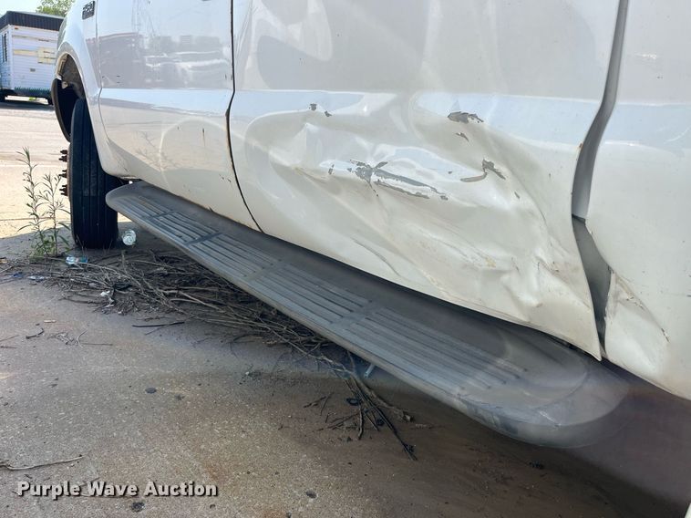 image for item DM4965 2002 Ford F450 Super Duty XL  Crew Cab utility / service truck