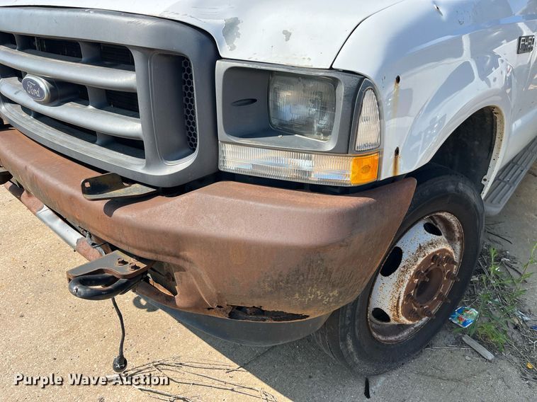 image for item DM4965 2002 Ford F450 Super Duty XL  Crew Cab utility / service truck