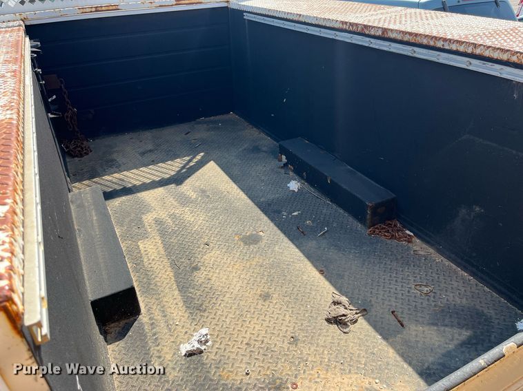 image for item DM4965 2002 Ford F450 Super Duty XL  Crew Cab utility / service truck