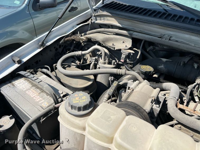 image for item DM4965 2002 Ford F450 Super Duty XL  Crew Cab utility / service truck