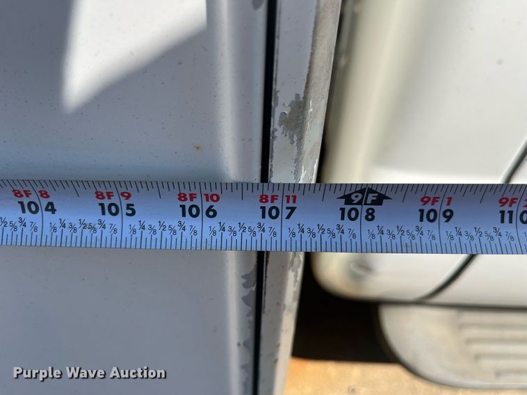 image for item DM4965 2002 Ford F450 Super Duty XL  Crew Cab utility / service truck