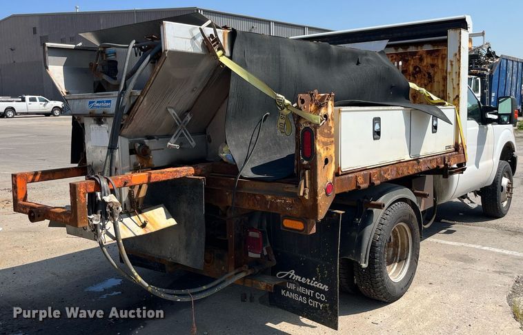 image for item DM4967 2011 Ford F350 Super Duty XL  dump bed pickup truck