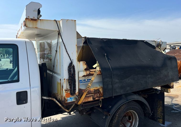 image for item DM4967 2011 Ford F350 Super Duty XL  dump bed pickup truck