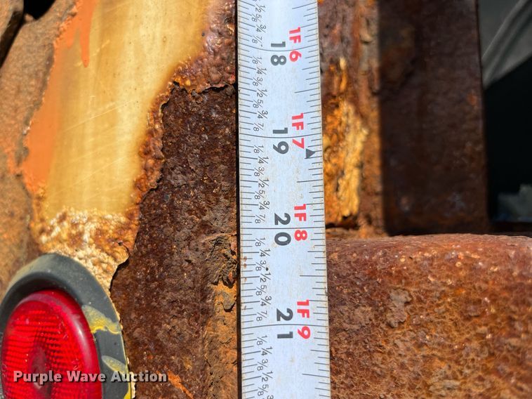 image for item DM4967 2011 Ford F350 Super Duty XL  dump bed pickup truck