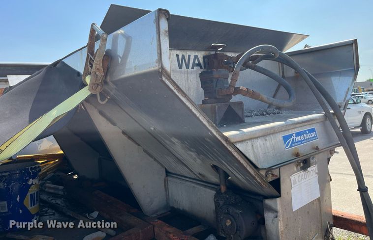 image for item DM4967 2011 Ford F350 Super Duty XL  dump bed pickup truck