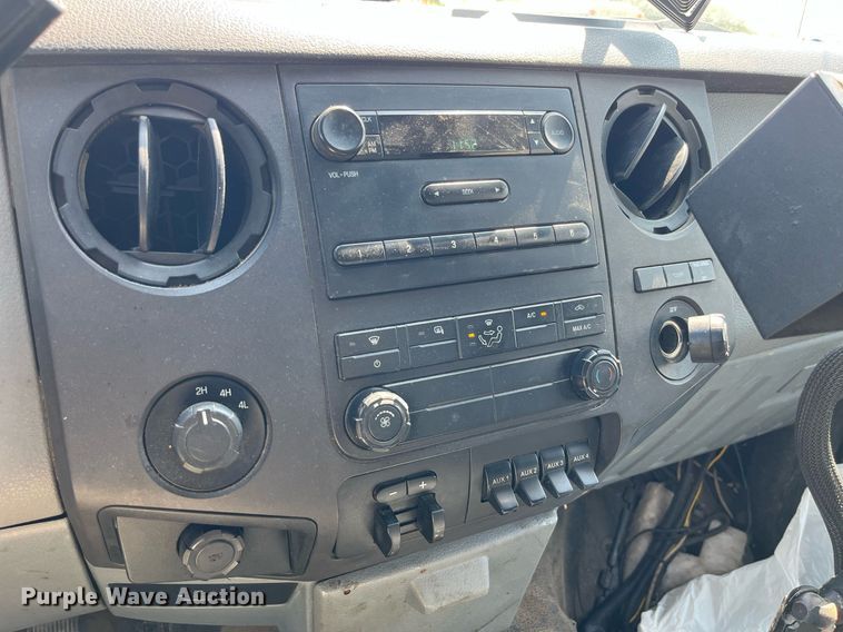 image for item DM4967 2011 Ford F350 Super Duty XL  dump bed pickup truck