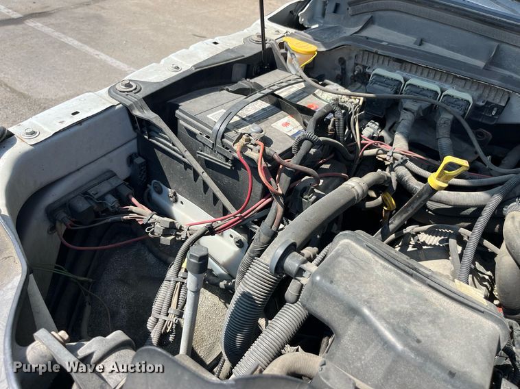 image for item DM4967 2011 Ford F350 Super Duty XL  dump bed pickup truck