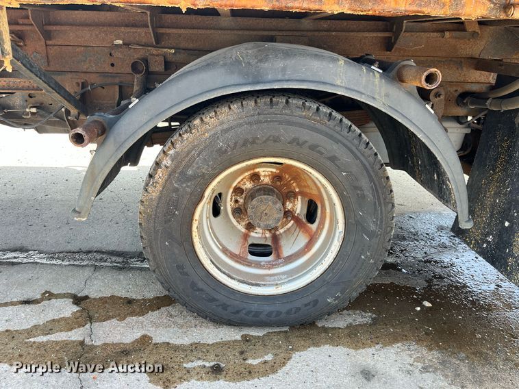 image for item DM4967 2011 Ford F350 Super Duty XL  dump bed pickup truck