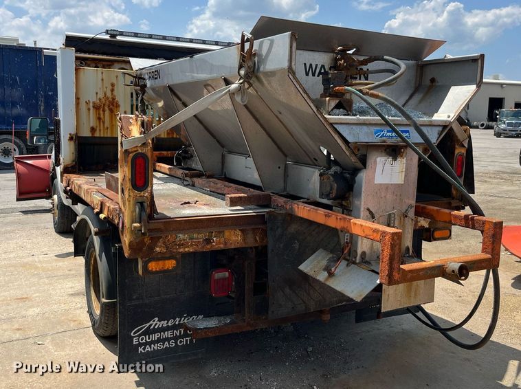 image for item DM4968 2011 Ford F350 Super Duty XL  dump bed pickup truck